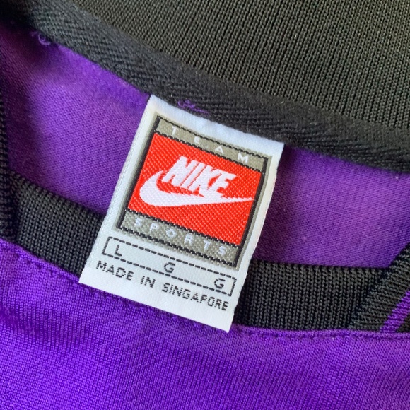 Vintage Toronto Raptors Jersey - Picture 11 of 12